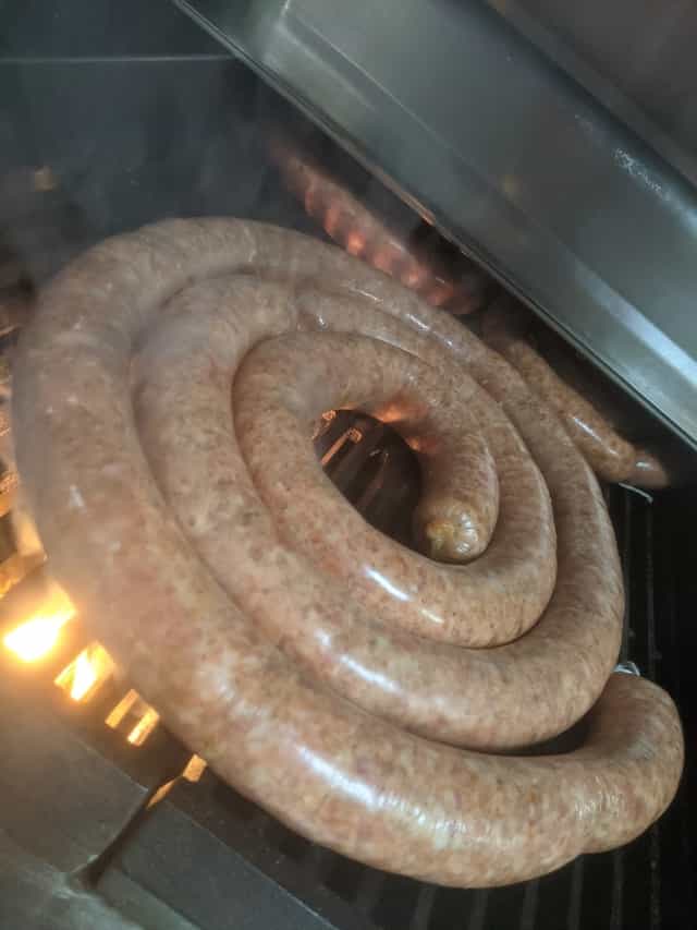 Salsiccia pugliese casera a la parrilla